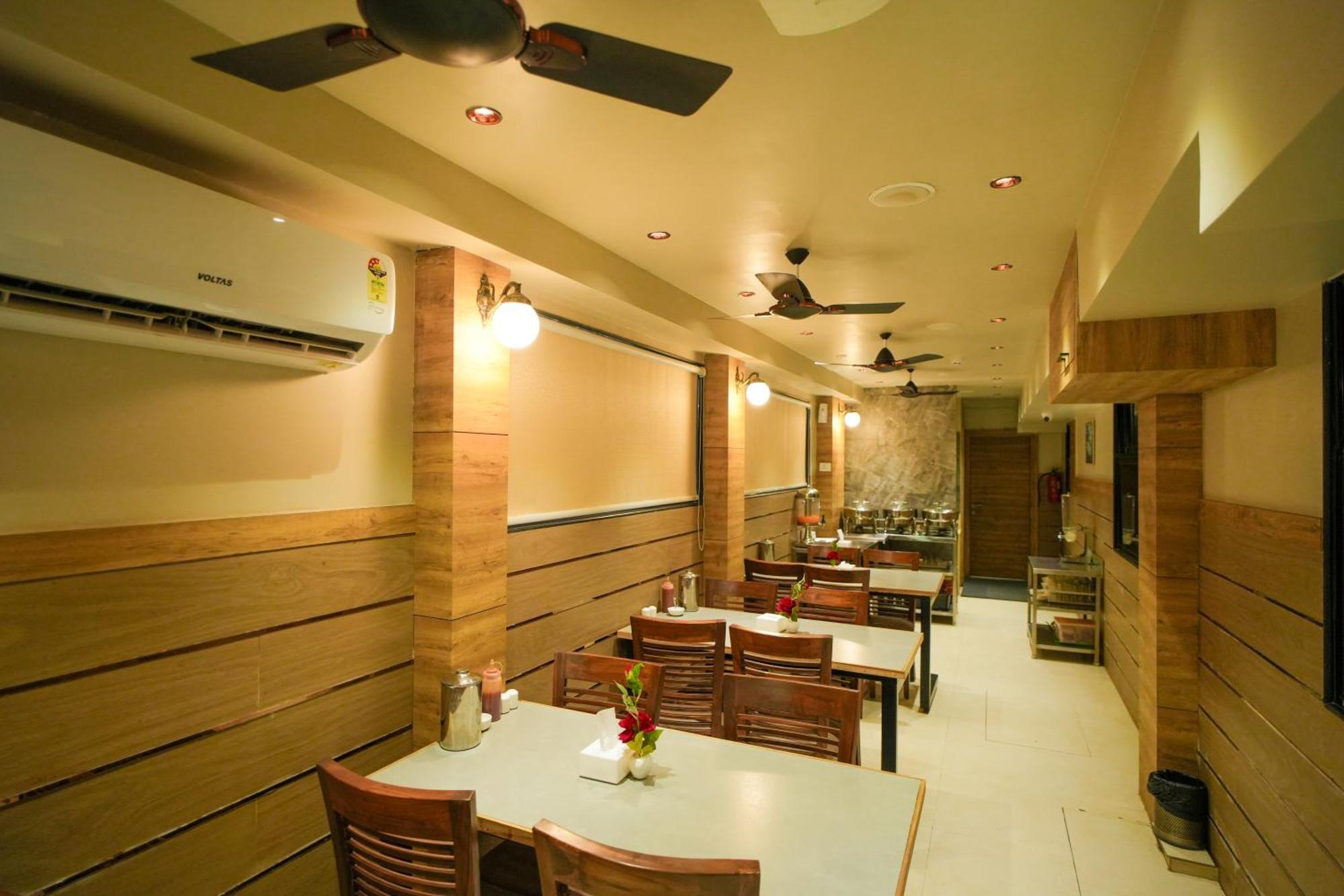 Hotel Skylink Hospitality Mahalaxmi, Mumbai